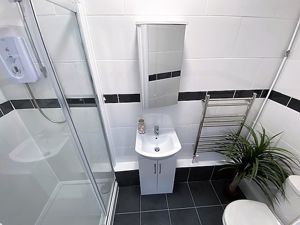 Photo 22- click for photo gallery